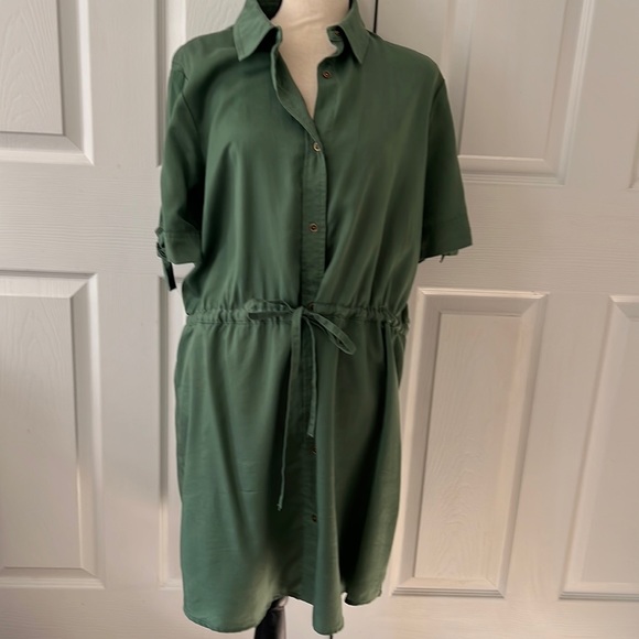 Vince Camuto Dresses & Skirts - Vince Camuto Dress